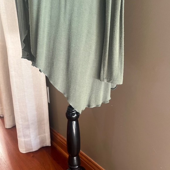 H.I.P. Women's Army Green Cardigan, Long Sleeve, Size Large - Picture 4 of 11